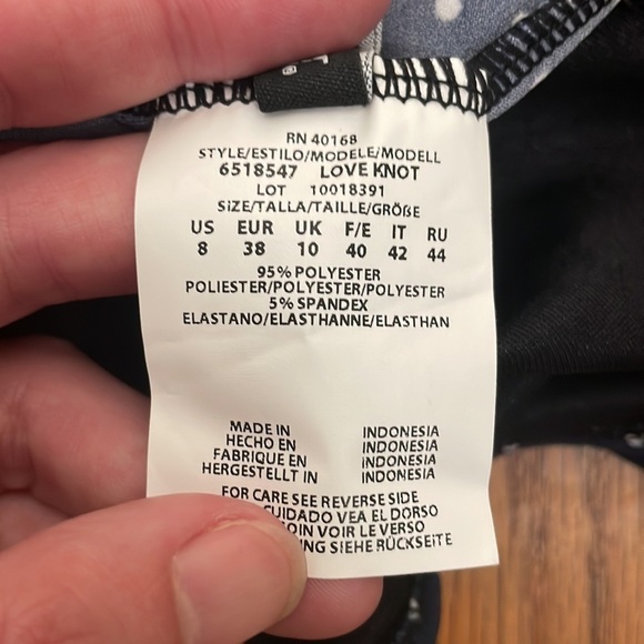 Miraclesuit Pin Point Love Knot Tankini Top Swimsuit midnight blue size 8 NWT - Picture 9 of 10